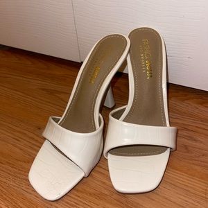 WHITE MULE HEELS